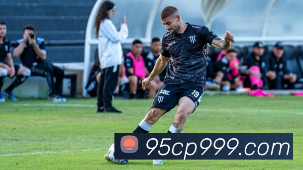 扫码下载 App